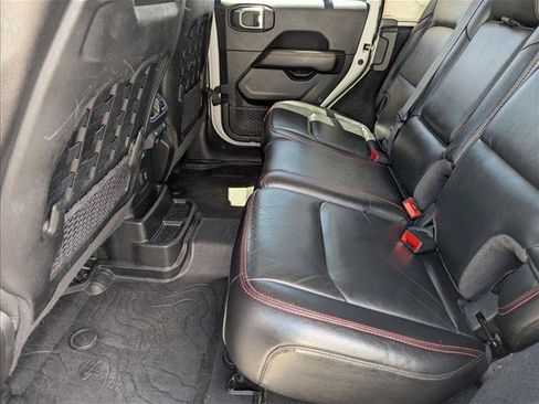 Used 2021 Jeep Wrangler Unlimited Rubicon AWD/4WD image 19