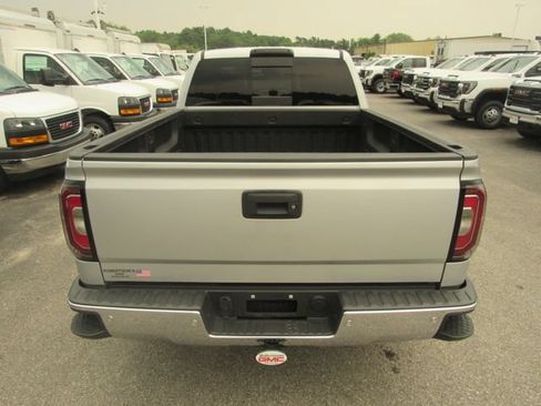 Used 2016 GMC Sierra 1500 SLT w/ SLT Premium Package AWD/4WD image 22
