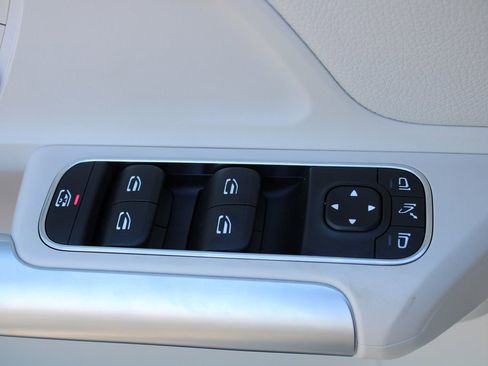 Used 2025 Mercedes-Benz GLA 250 4MATIC image 20