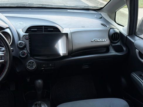 Used 2012 Honda Fit image 22