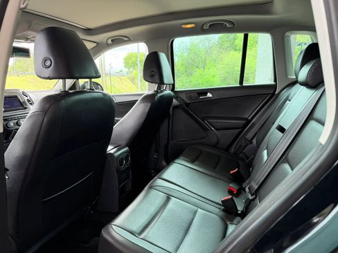Used 2016 Volkswagen Tiguan SE FWD image 20
