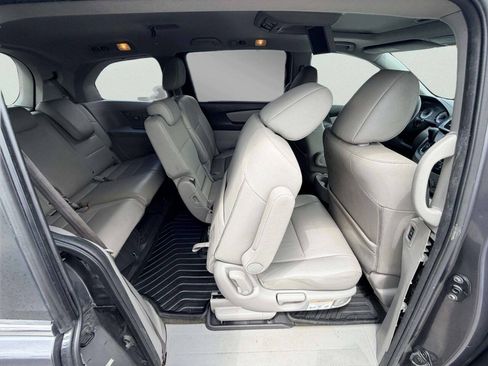 Used 2016 Honda Odyssey EX-L image 25