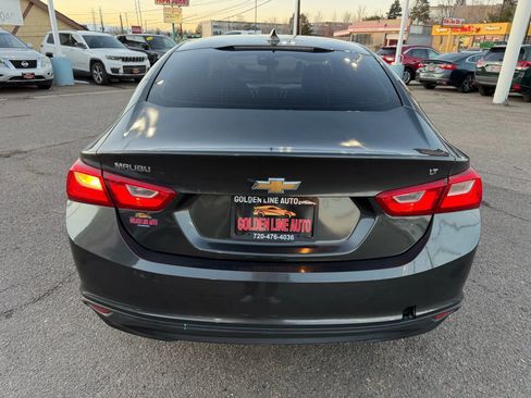 Used 2017 Chevrolet Malibu LT image 7