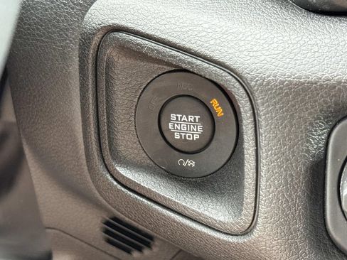 Used 2024 Jeep Wrangler Unlimited Sport AWD/4WD image 15