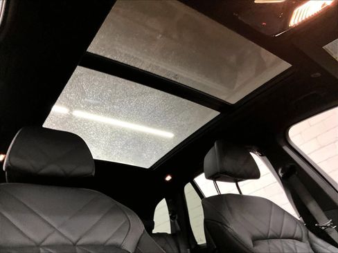 Used 2024 BMW X5 sDrive40i RWD image 24