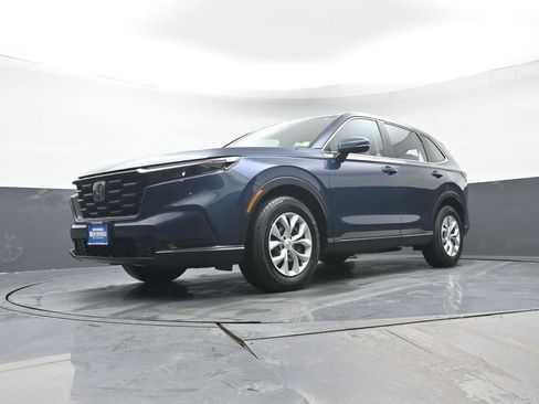 Certified 2023 Honda CR-V LX image 30