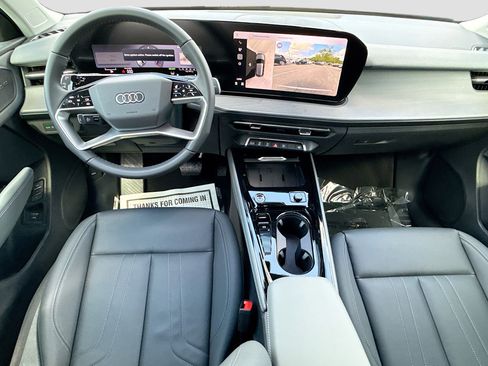 New 2026 Audi Q3 quattro 2.0T AWD/4WD image 15