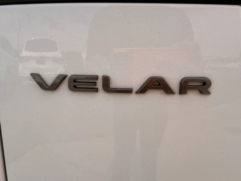 Used 2022 Land Rover Range Rover Velar R-Dynamic S AWD/4WD image 39
