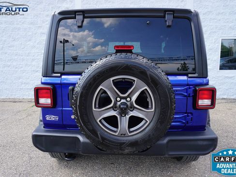 Used 2018 Jeep Wrangler Sport AWD/4WD image 15