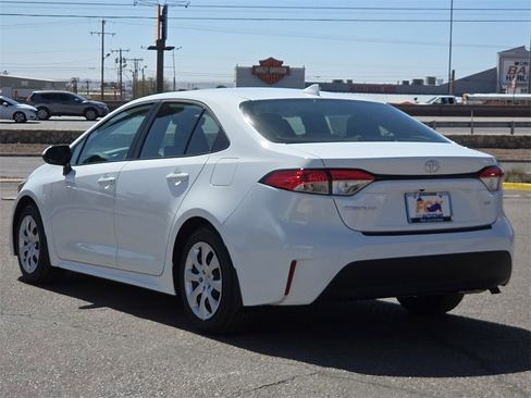 New 2026 Toyota Corolla LE image 3