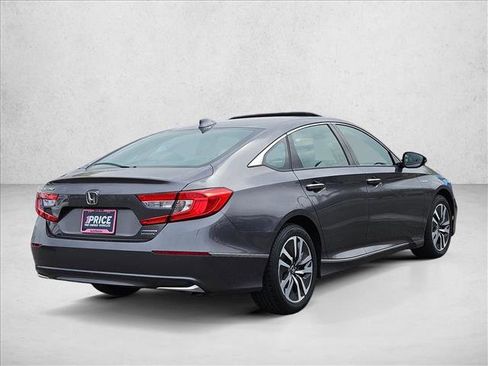Used 2018 Honda Accord Touring image 5