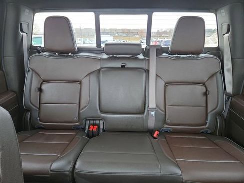 Used 2024 GMC Sierra 2500 Denali w/ Denali Reserve Package image 31