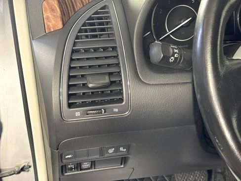 Used 2017 Nissan Armada Platinum w/ Captain Seat Package AWD/4WD image 17