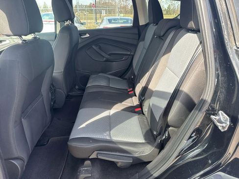 Used 2017 Ford Escape SE w/ Equipment Group 201A image 13