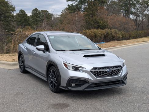 Used 2022 Subaru WRX Limited image 3