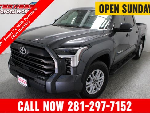 Used 2026 Toyota Tundra SR5 w/ SR5 Convenience Package RWD image 1