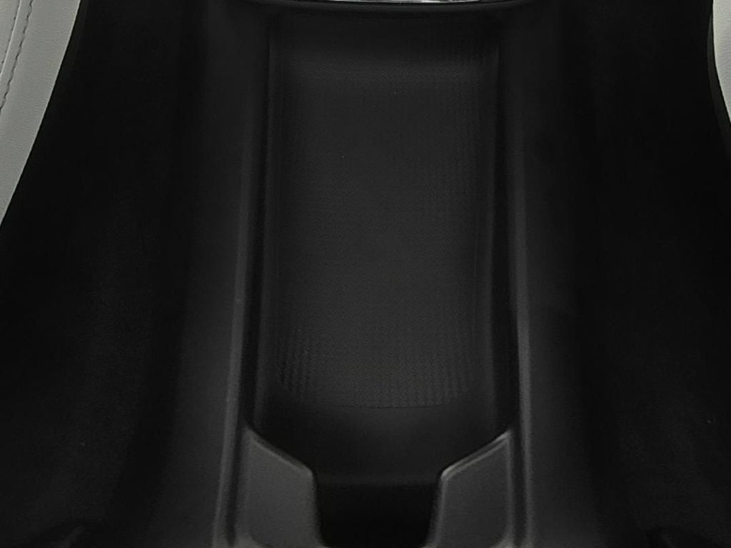 Used 2023 Chevrolet Corvette Stingray Convertible RWD image 13