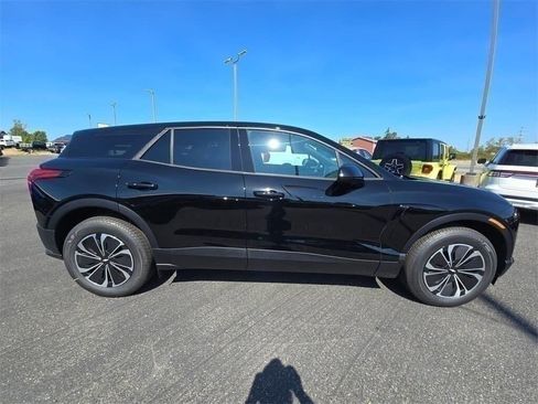 New 2025 Chevrolet Blazer EV LT FWD image 3