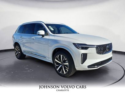 New 2026 Volvo XC90 B5 Core w/ Protection Package