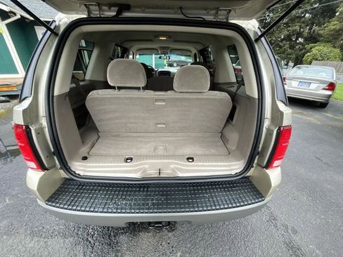 Used 2002 Ford Explorer XLT AWD/4WD image 16