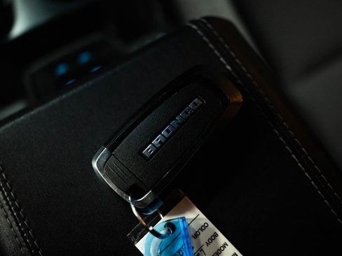 Used 2025 Ford Bronco Big Bend image 21