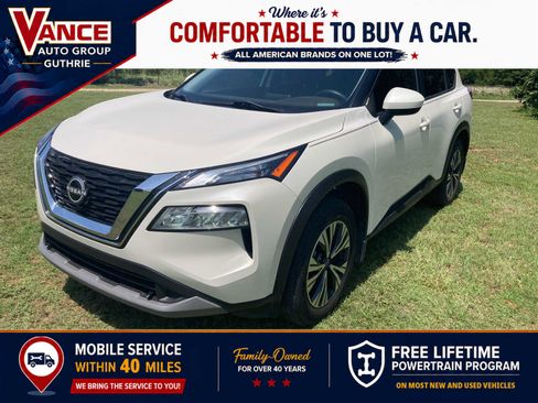 Used 2023 Nissan Rogue SV FWD image 1