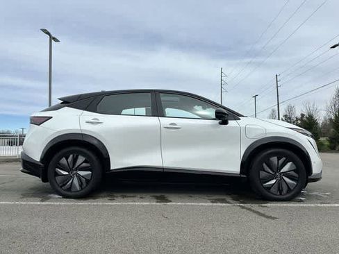 Used 2024 Nissan Ariya PLATINUM+ image 3