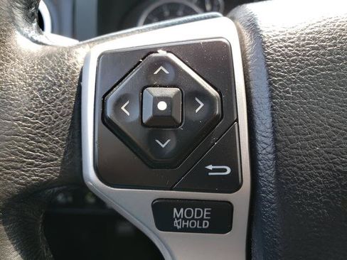 Used 2017 Toyota Tundra Limited w/ Limited Premium Package AWD/4WD image 19