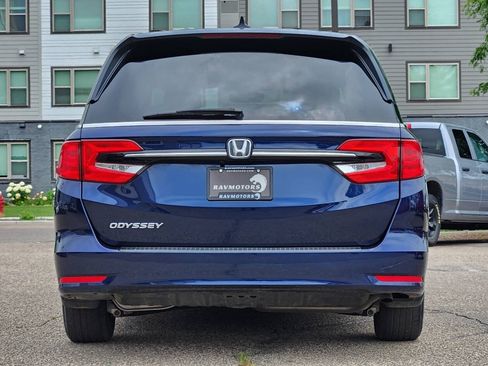 Used 2024 Honda Odyssey EX-L image 9