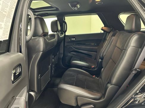Used 2025 Dodge Durango GT AWD/4WD image 26