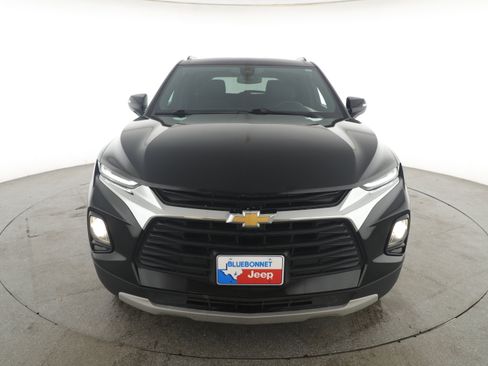 Used 2022 Chevrolet Blazer LT image 2