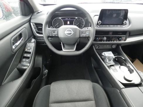 New 2026 Nissan Rogue SV w/ Cold Weather Package AWD/4WD image 11