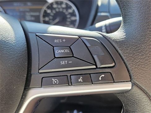 Used 2024 Nissan Altima 2.5 SV image 26