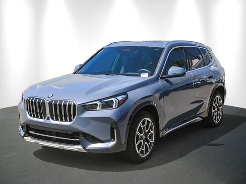 New 2026 BMW X1 xDrive28i w/ Technology Package AWD/4WD image 3