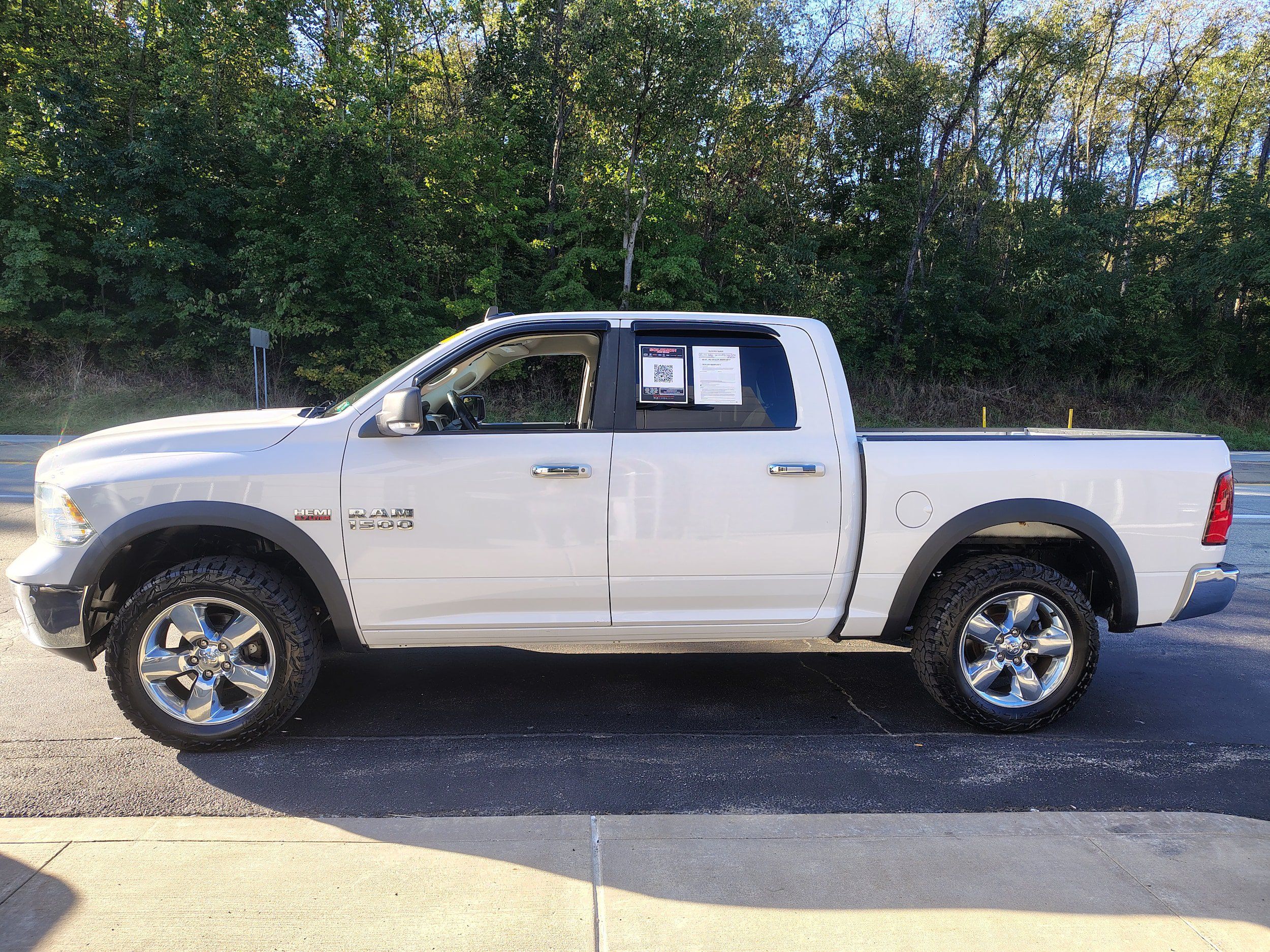 Certified 2016 RAM 1500 Big Horn AWD/4WD image 6