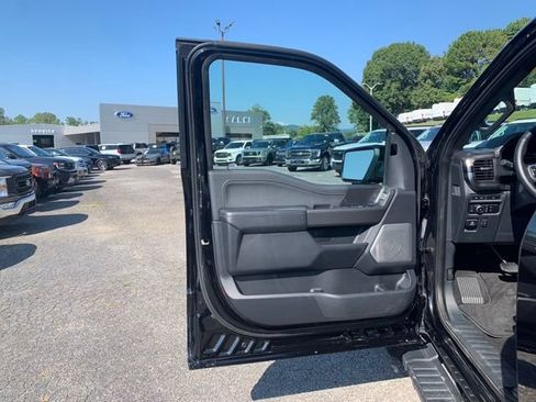 Used 2024 Ford F150 Lariat w/ Equipment Group 502A High AWD/4WD image 21