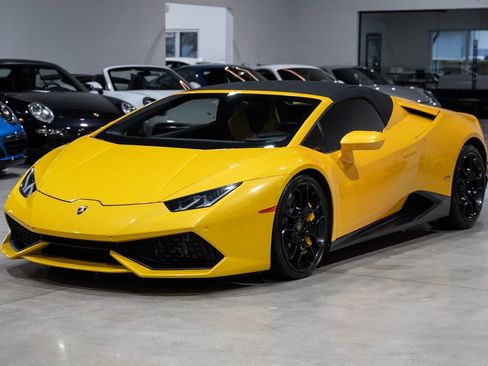Used 2016 Lamborghini Huracan LP 610-4 image 11