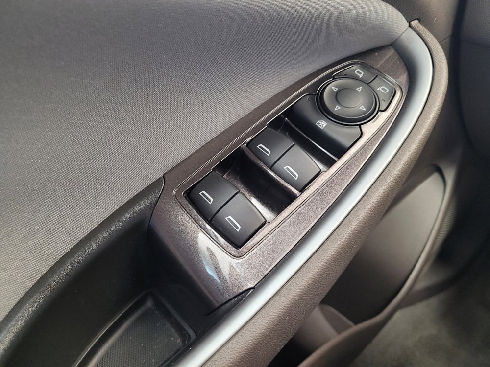 Used 2023 Chevrolet Malibu LS FWD image 27