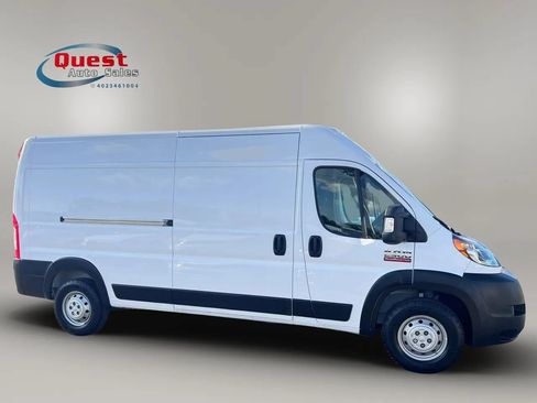Used 2021 RAM ProMaster 2500 w/ Convenience Group FWD image 2
