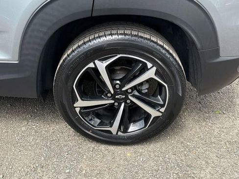 Used 2023 Chevrolet TrailBlazer RS FWD image 7