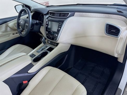 Used 2020 Nissan Murano SL w/ Moonroof Package image 34