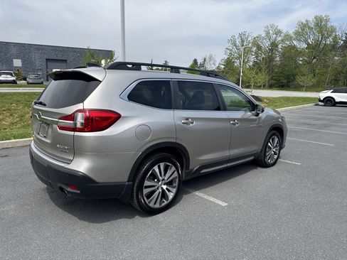 Used 2019 Subaru Ascent Limited image 23