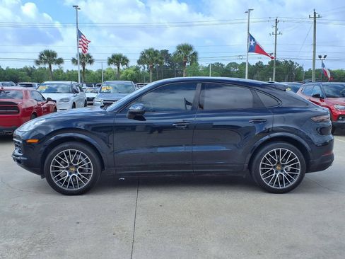 Used 2021 Porsche Cayenne Coupe AWD/4WD image 9
