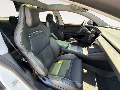 Used 2024 Tesla Model 3 Performance AWD/4WD image 19