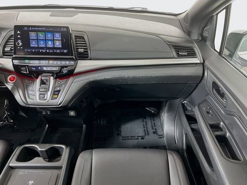 Used 2025 Honda Odyssey Sport-L image 23
