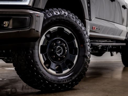 Used 2024 Ford F350 XLT w/ Black Appearance Package AWD/4WD image 27