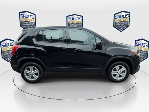 Used 2020 Chevrolet Trax LS AWD/4WD image 9