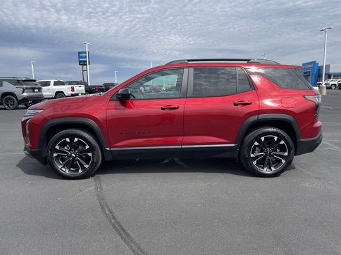 Used 2025 Chevrolet Equinox RS w/ Safety and Technology Package AWD/4WD image 2