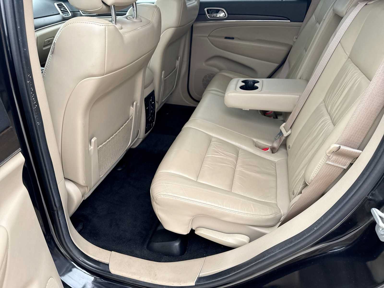 Used 2014 Jeep Grand Cherokee Limited AWD/4WD image 19