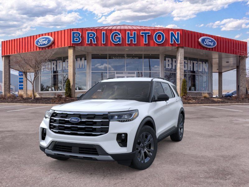 Used 2026 Ford Explorer Active w/ Active Comfort Package AWD/4WD image 4